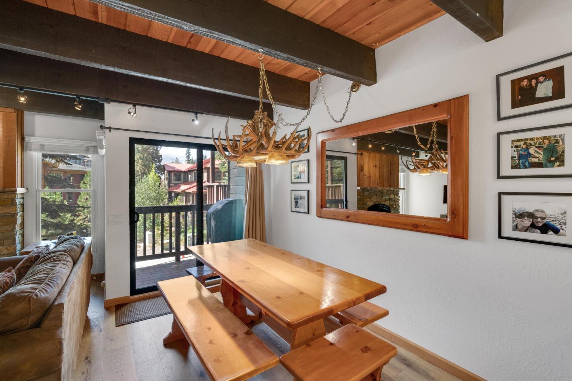 Val D'Isere At The Village By 101 Great Escapes Mammoth Lakes Room photo